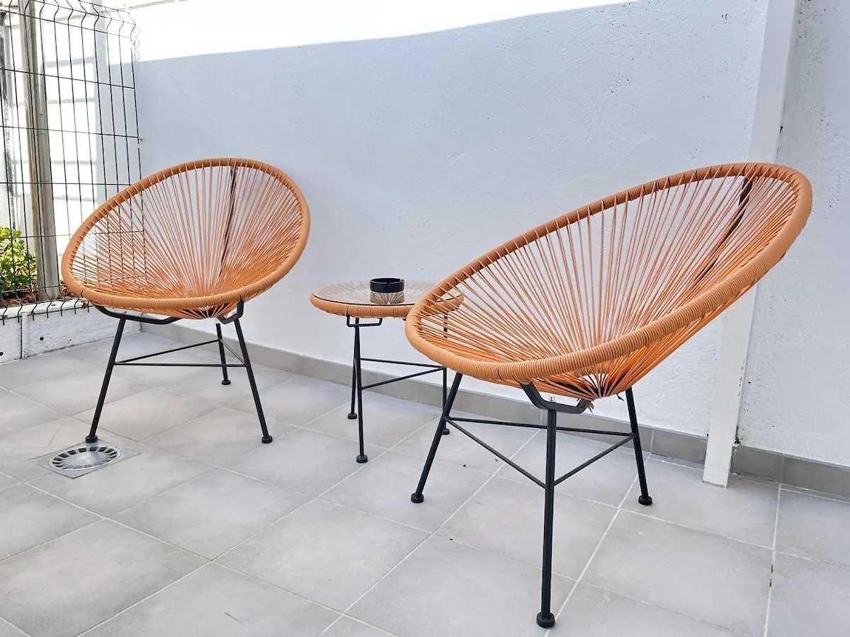Beautiful Renovated Studio Castelldefels Spain